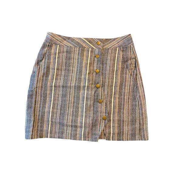 Pin Striped Mini Skirt with pockets - Picture 1 of 5
